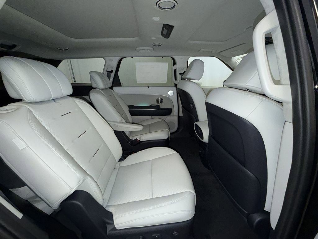 New 2026 Hyundai Palisade Calligraphy image 16