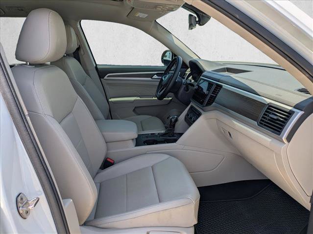Used 2021 Volkswagen Atlas SE w/ Panoramic Sunroof Package FWD image 21