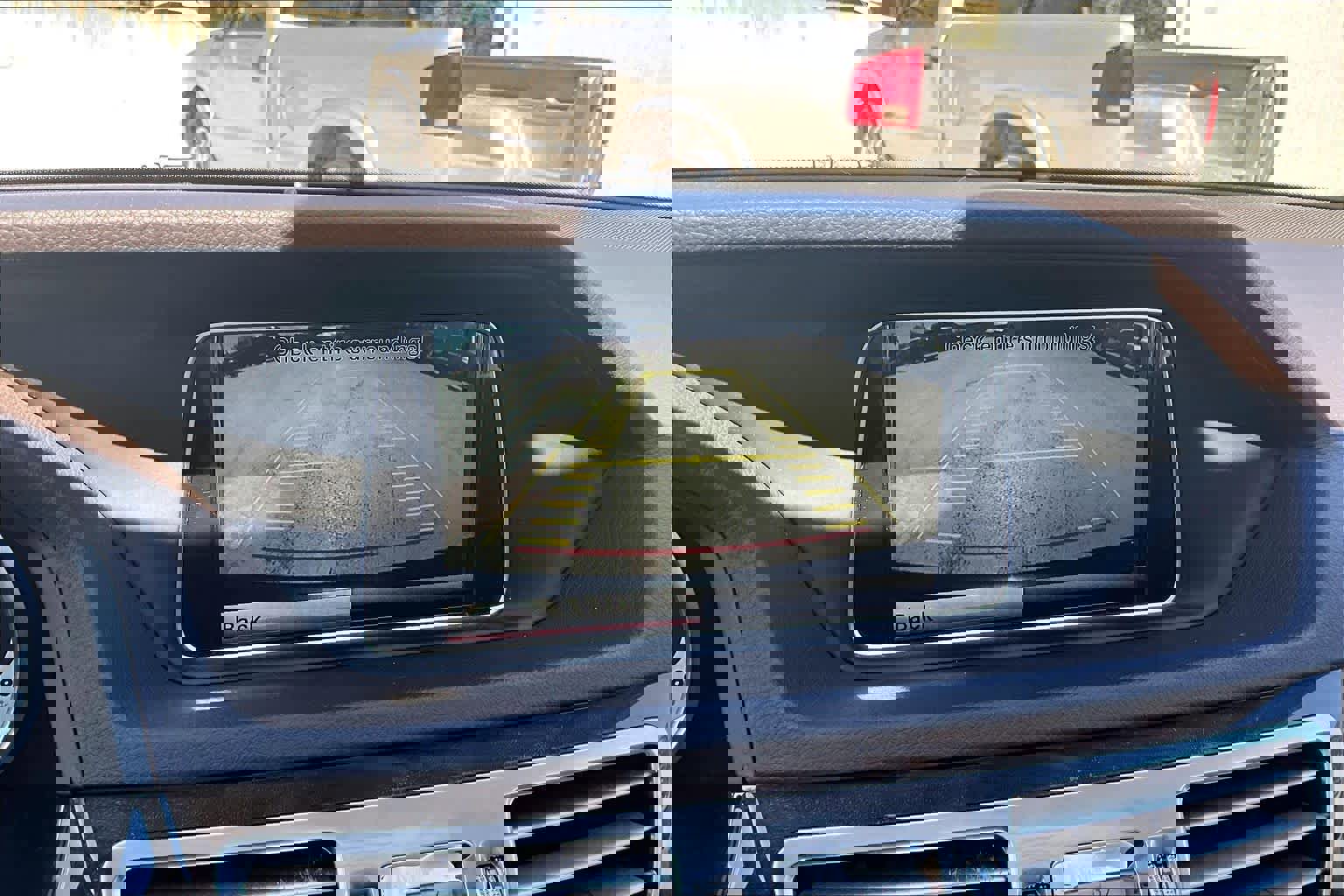 Used 2014 Mercedes-Benz E 350 4MATIC Sedan image 26