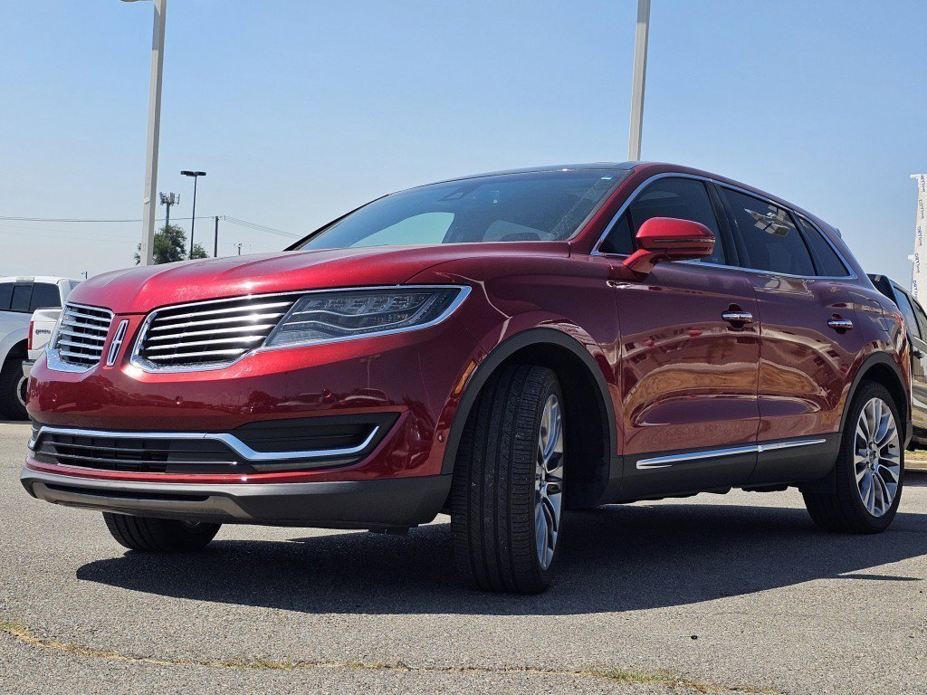 Used 2016 Lincoln MKX Reserve w/ Luxury Package image 16