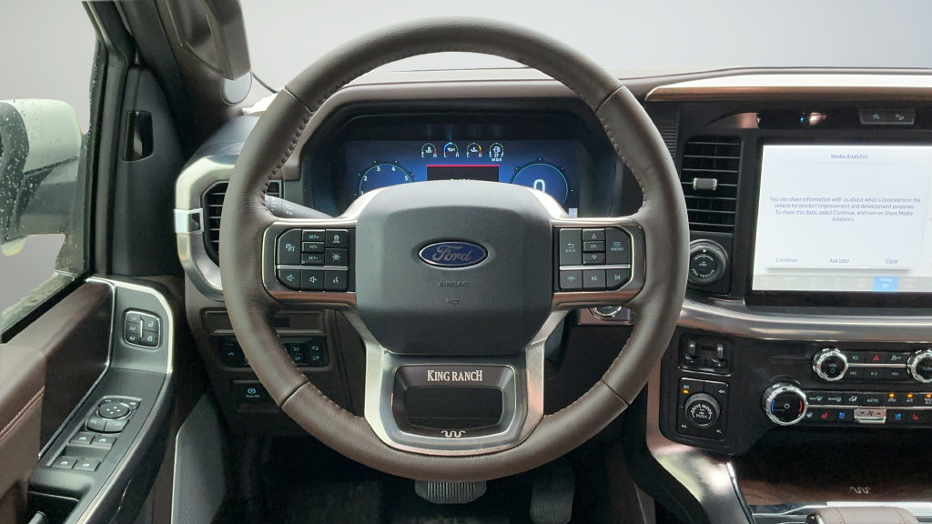 New 2026 Ford F150 King Ranch w/ Equipment Group 601A High AWD/4WD image 8