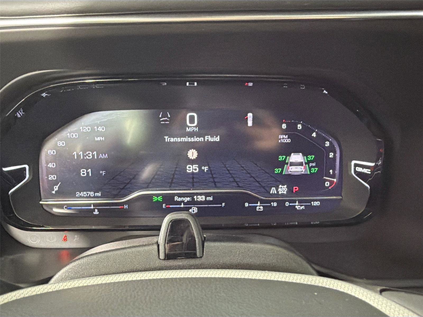 Used 2024 GMC Yukon XL Denali w/ Advanced Technology Package AWD/4WD image 11