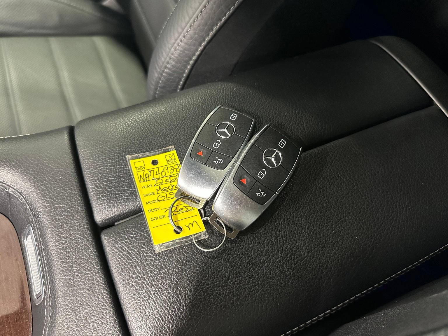 Used 2022 Mercedes-Benz GLS 450 4MATIC image 36