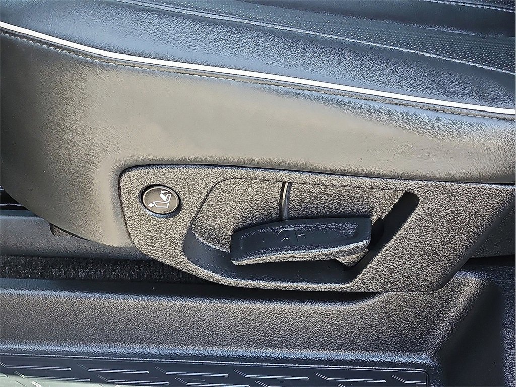 Used 2024 Hyundai Palisade SEL image 14