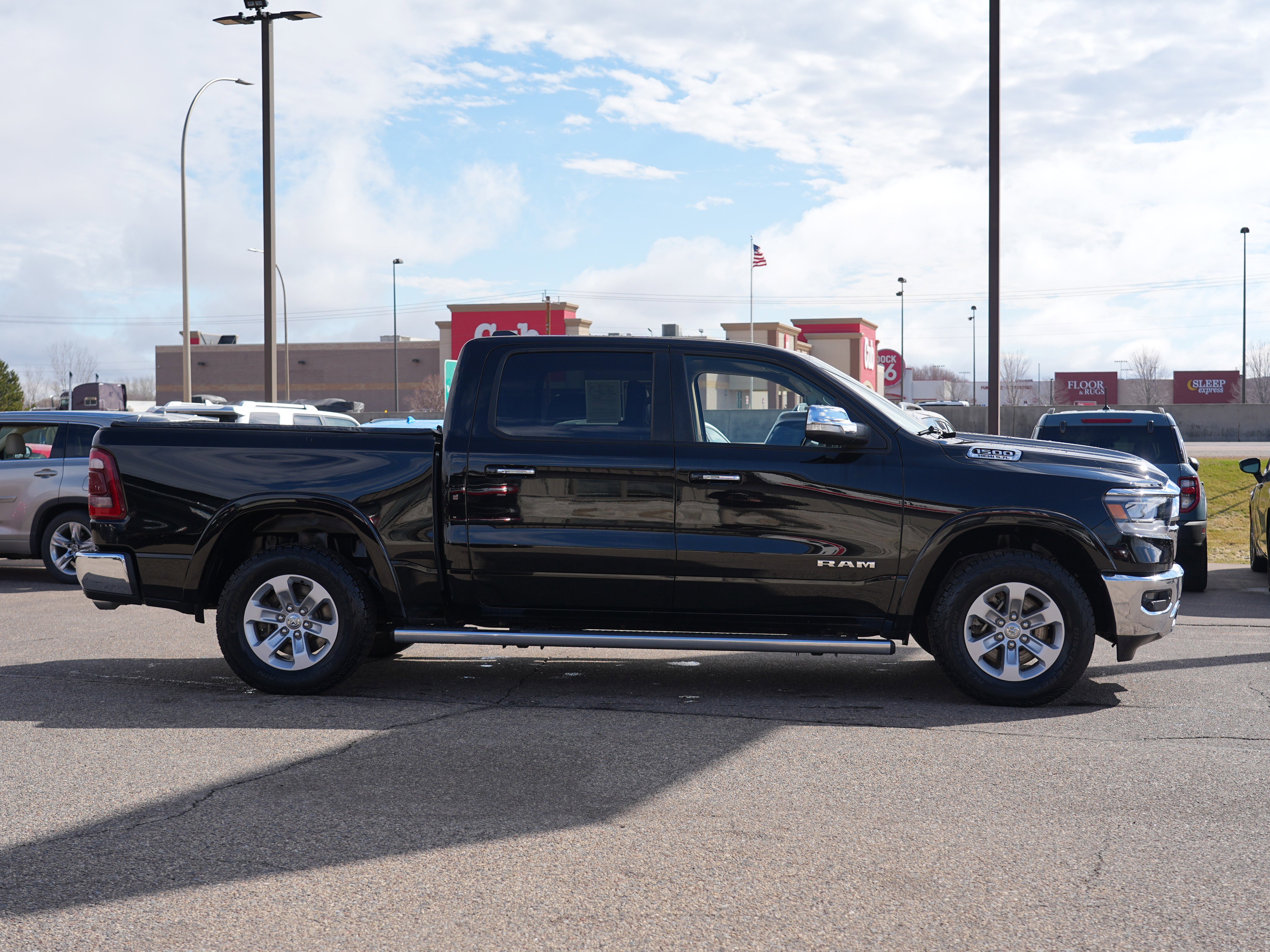 Used 2019 RAM 1500 Laramie image 2