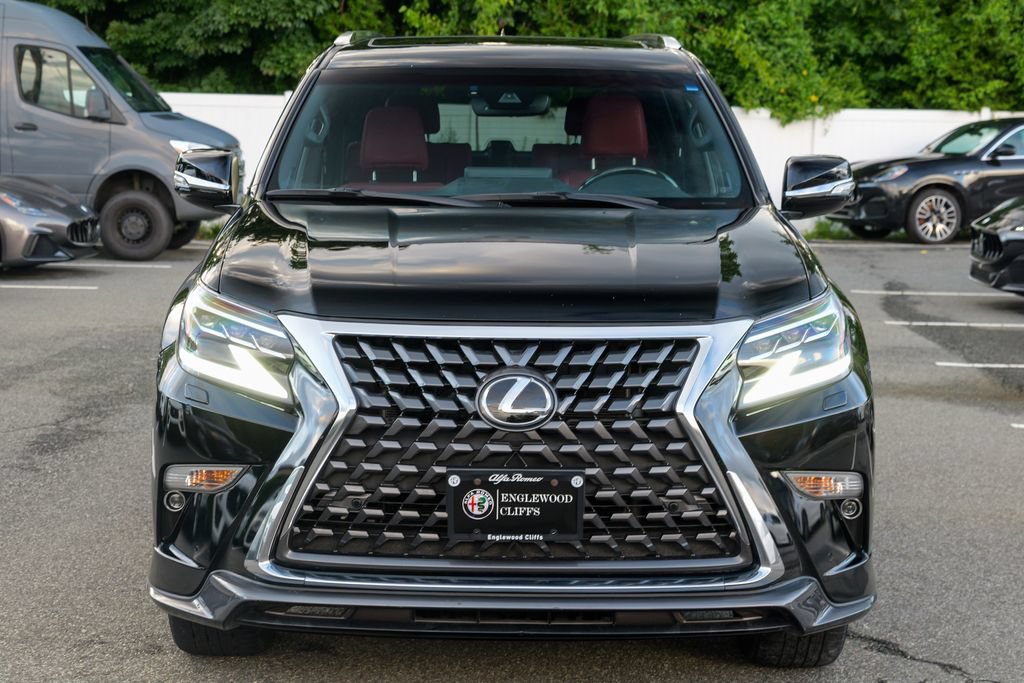 Used 2023 Lexus GX 460 Premium AWD/4WD image 2