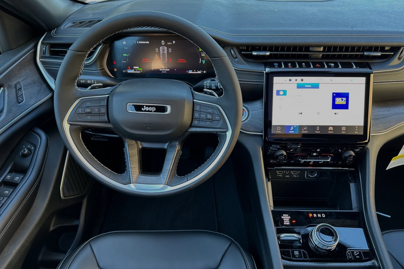 New 2024 Jeep Grand Cherokee Limited 4xe image 13