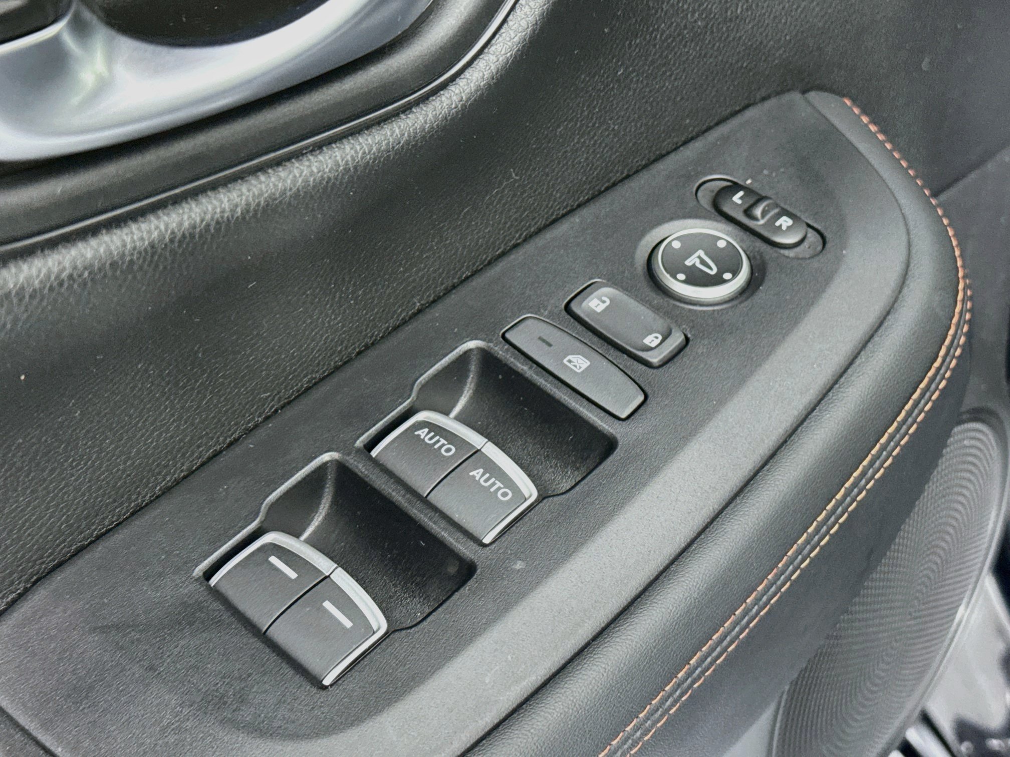 Certified 2024 Honda HR-V Sport image 17