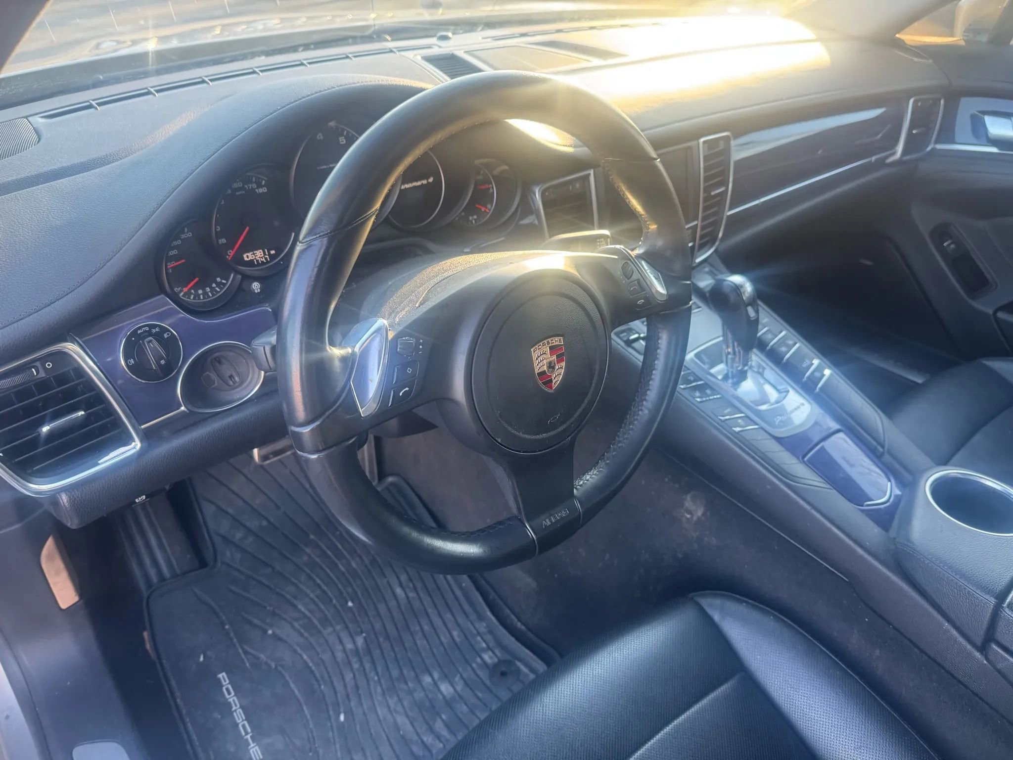 Used 2011 Porsche Panamera 4 image 15