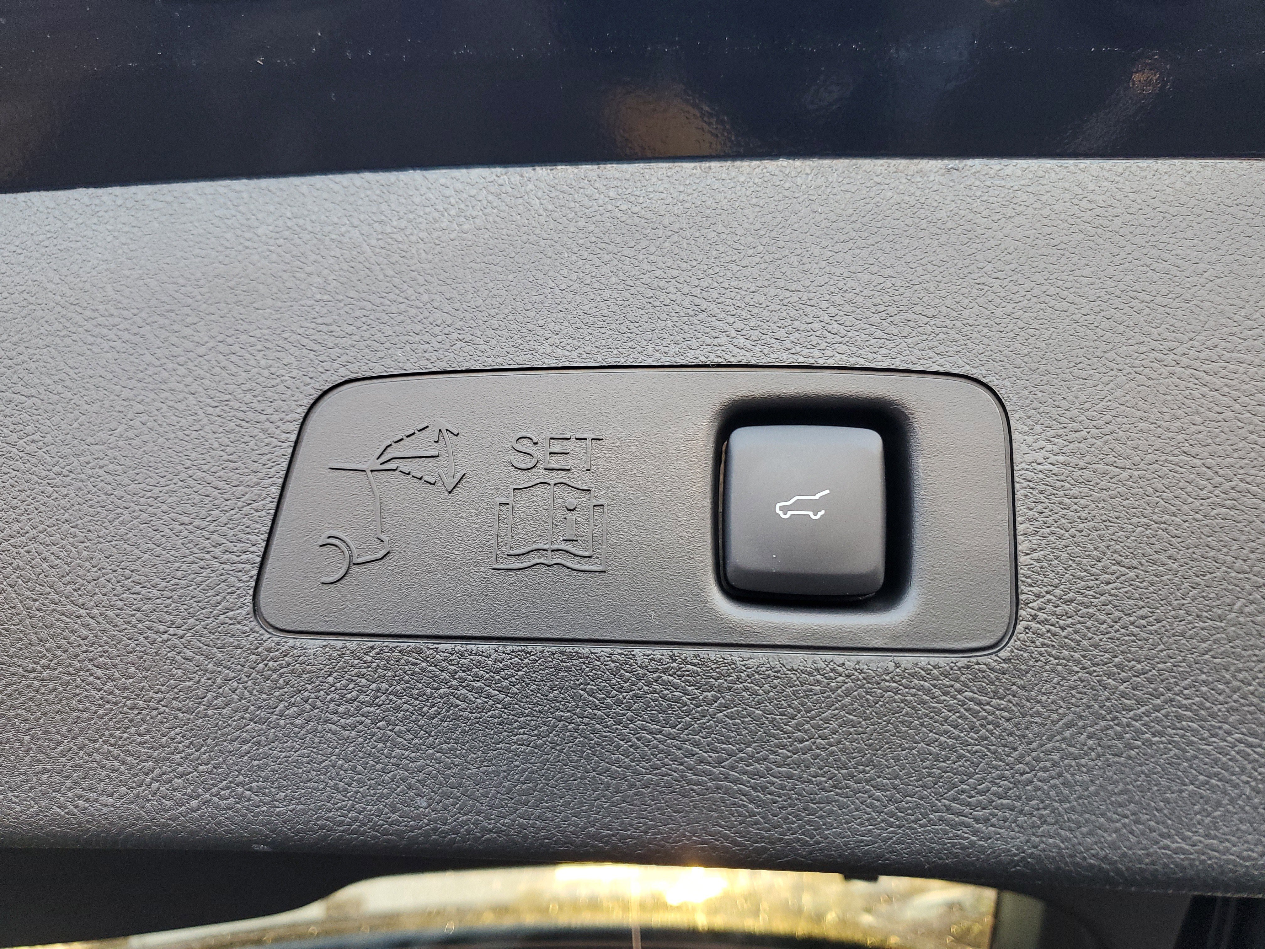 New 2026 Lincoln Corsair Reserve w/ Jet Appearance Package image 30