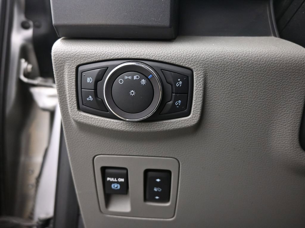 Used 2019 Ford F150 XLT w/ Equipment Group 302A Luxury image 27