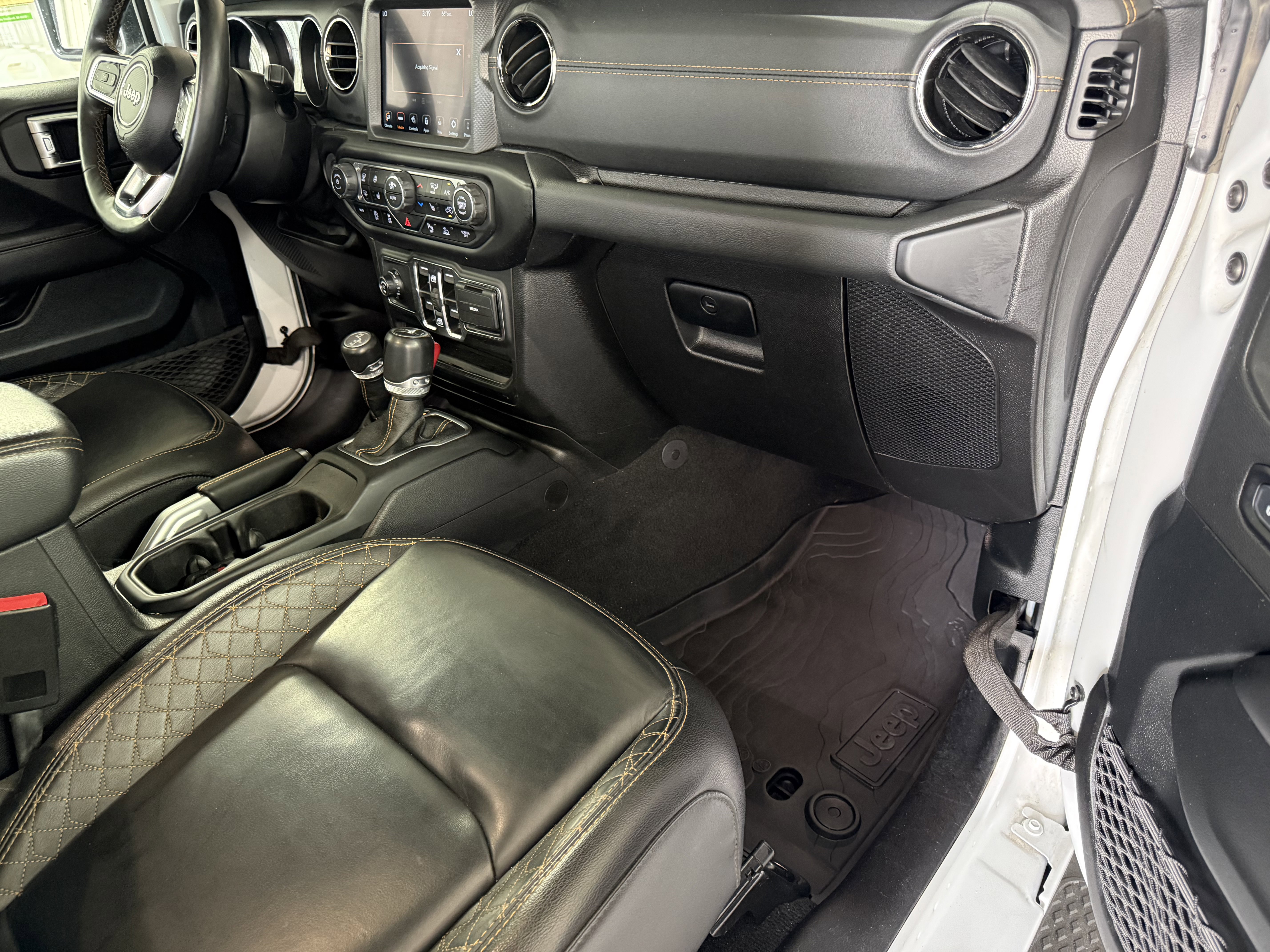Used 2021 Jeep Gladiator Overland AWD/4WD image 25
