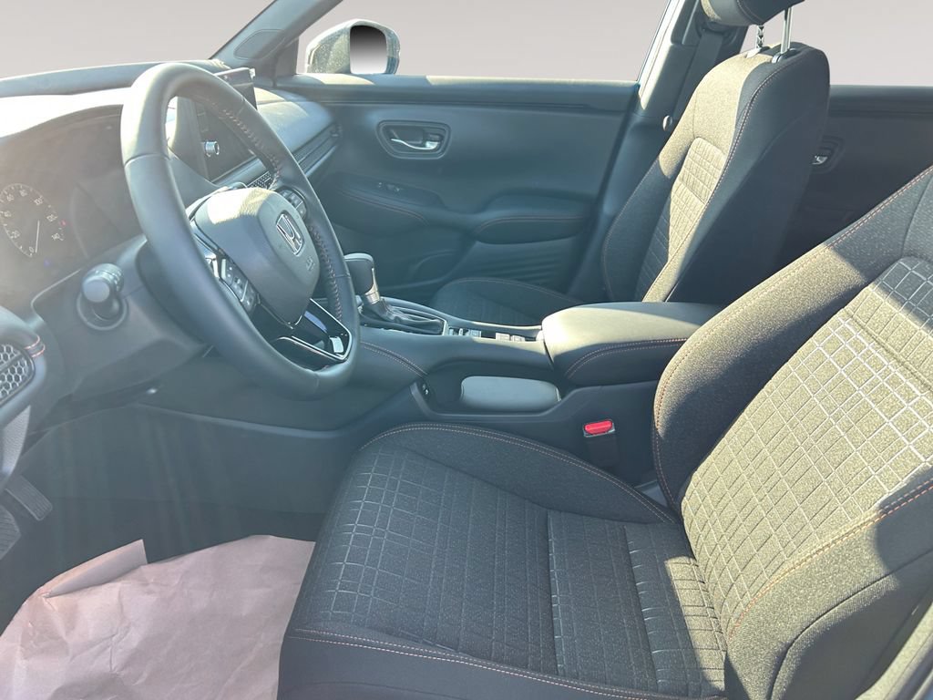 New 2026 Honda HR-V Sport image 9