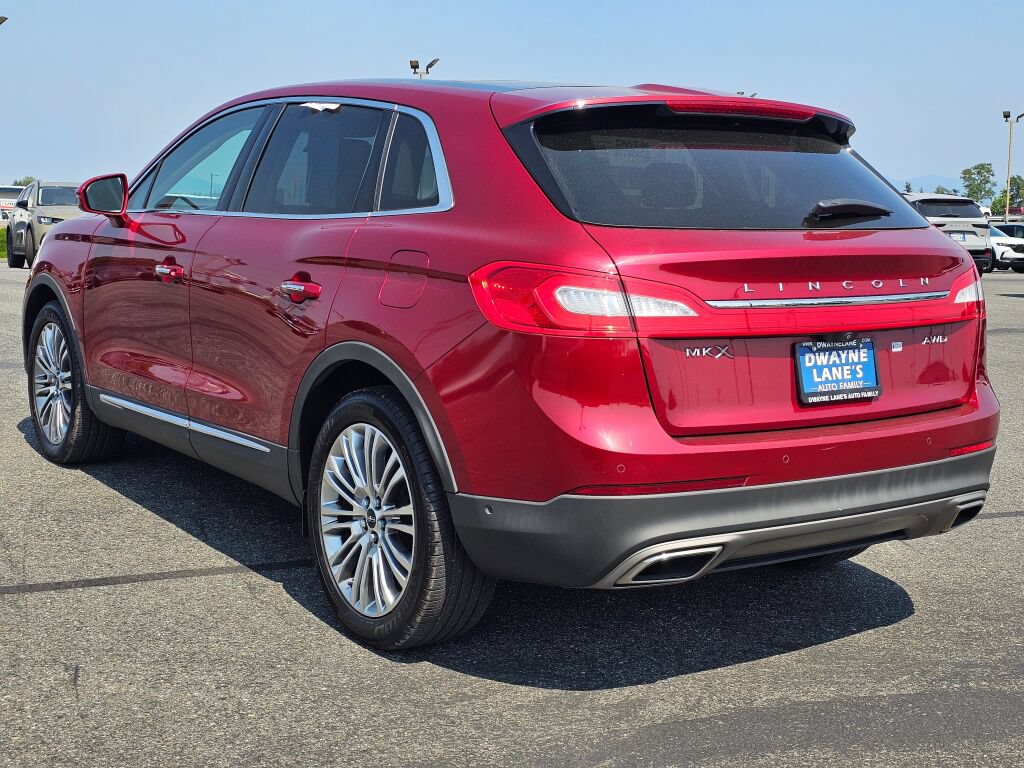Used 2018 Lincoln MKX Reserve AWD/4WD image 3