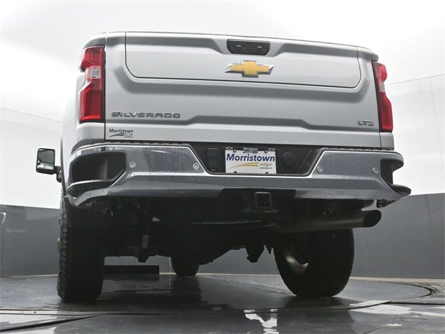 Used 2023 Chevrolet Silverado 3500 LTZ w/ LTZ Convenience Package image 48