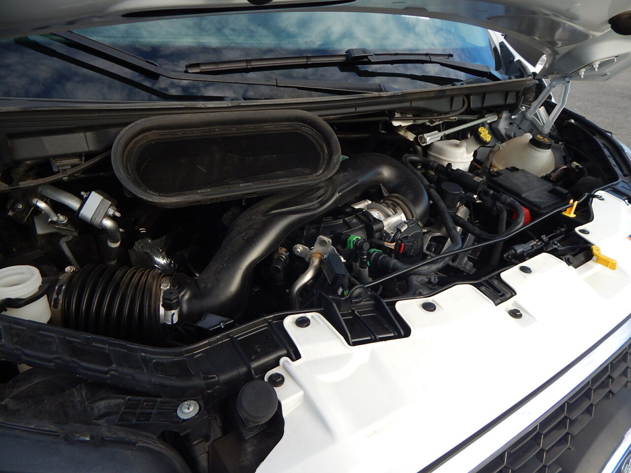 Used 2024 Ford Transit 350 XLT RWD image 28