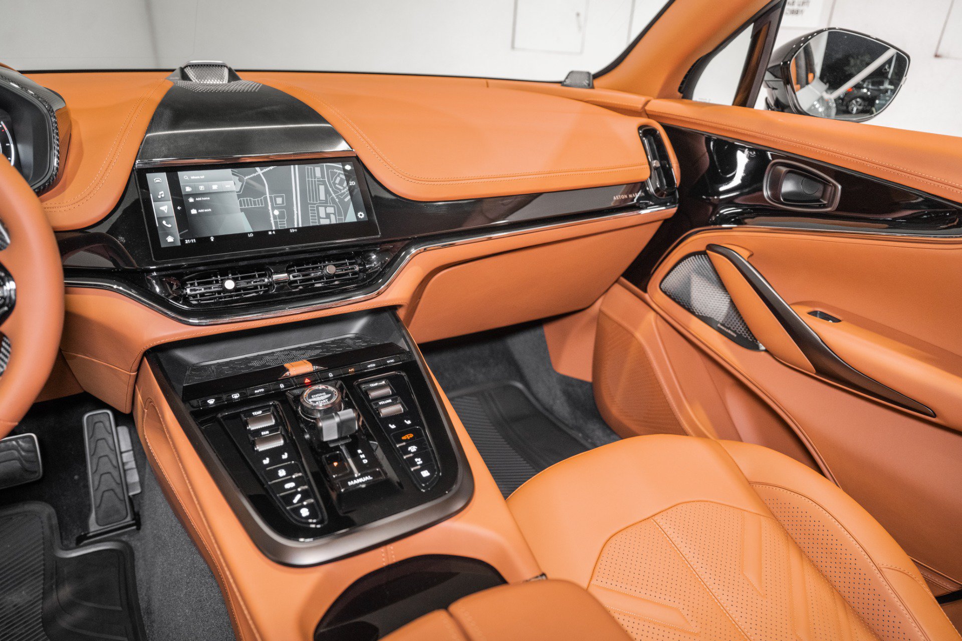 New 2026 Aston Martin DBX 707 AWD/4WD image 24