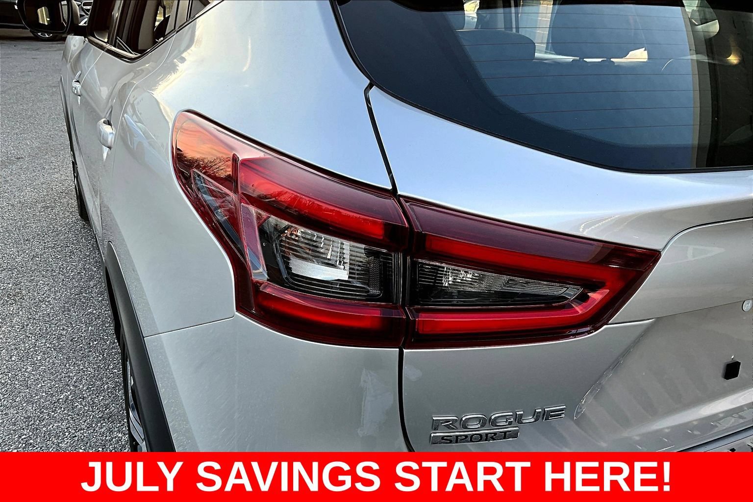 Used 2022 Nissan Rogue Sport SL AWD/4WD image 30