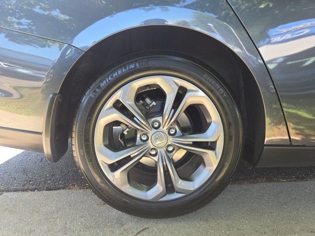 Used 2023 Honda Accord EX image 10