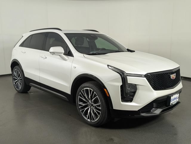 Used 2024 Cadillac XT4 Sport AWD/4WD image 2