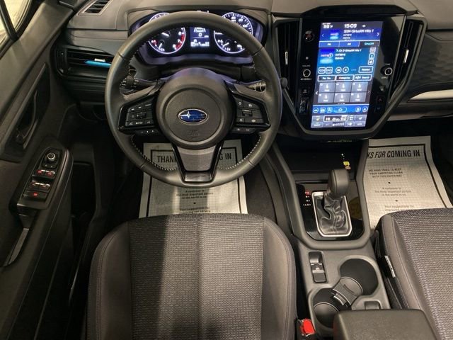 Used 2025 Subaru Forester Premium image 2