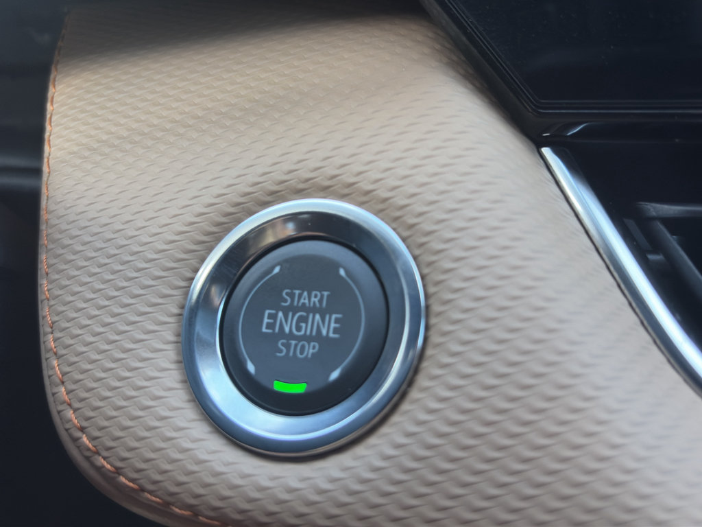 New 2027 Chevrolet Equinox ACTIV w/ Safety and Technology Package AWD/4WD image 19