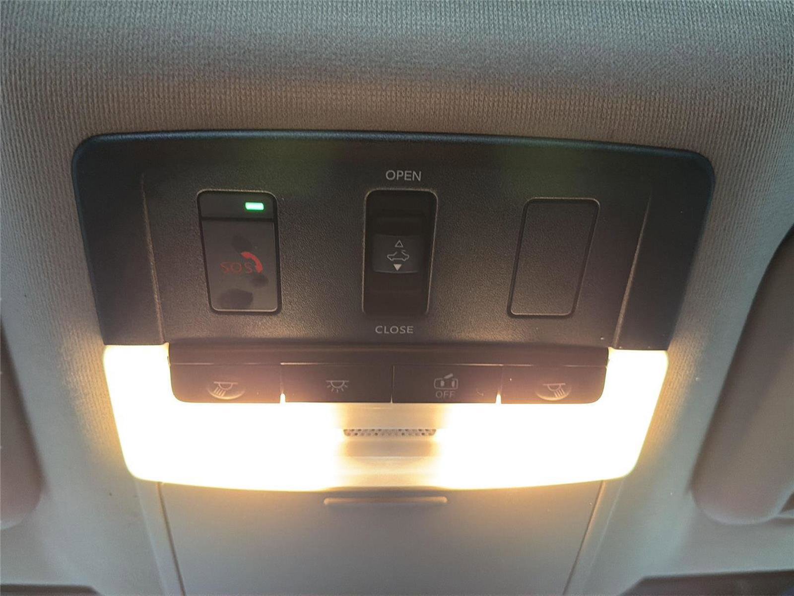 Used 2024 Nissan Sentra SR w/ SR Premium Package image 22