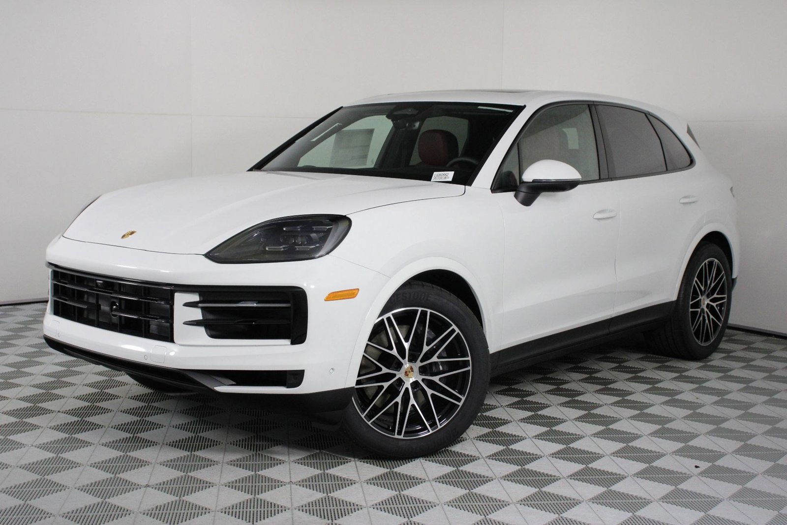New 2026 Porsche Cayenne AWD/4WD image 1