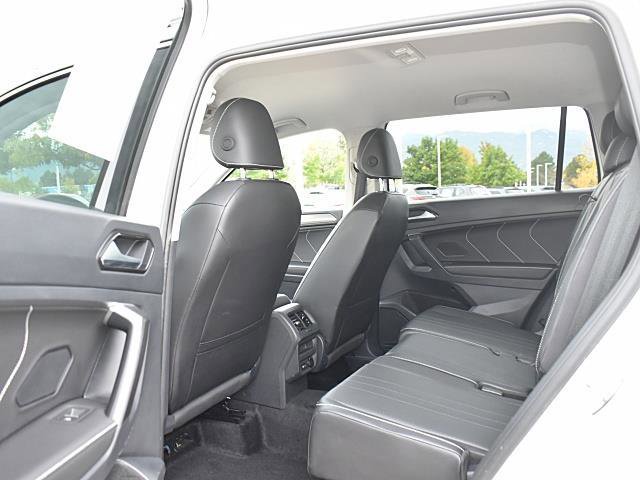 Used 2024 Volkswagen Tiguan SE image 13
