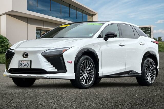 Used 2024 Lexus RZ 300e Premium w/ Accessory Package (P5) image 8