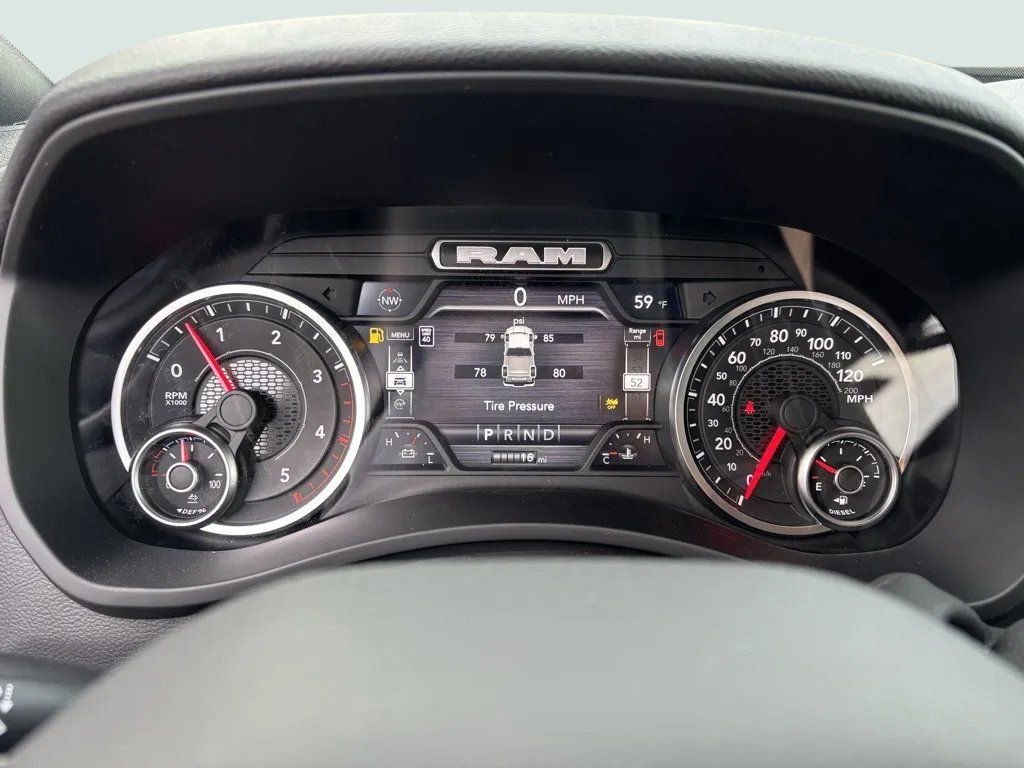 New 2026 RAM 3500 Big Horn AWD/4WD image 17