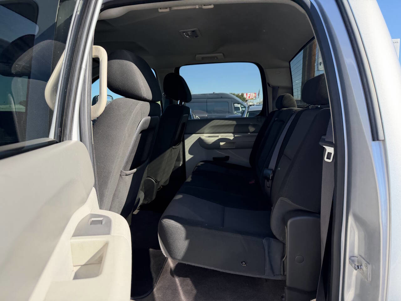 Used 2014 GMC Sierra 3500 SLE w/ HD SLE Premium Package image 23