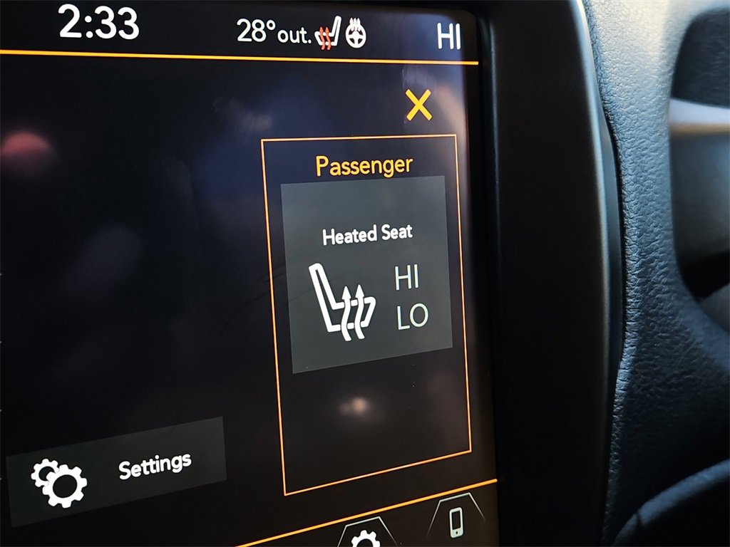 Used 2022 Jeep Renegade Latitude w/ Convenience Group image 19