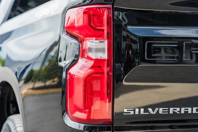 Used 2026 Chevrolet Silverado 1500 RST AWD/4WD image 7
