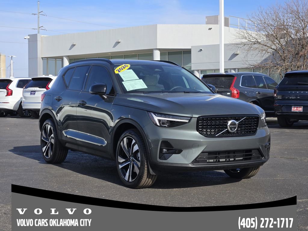 Certified 2026 Volvo XC40 B5 Plus w/ Climate Package video 2