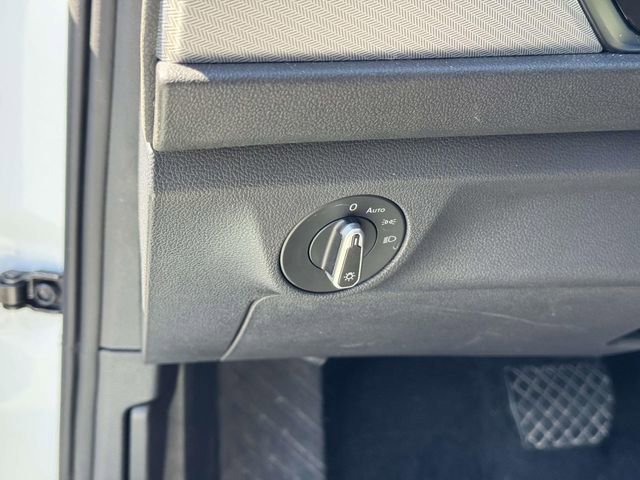 Used 2023 Volkswagen Jetta S image 23