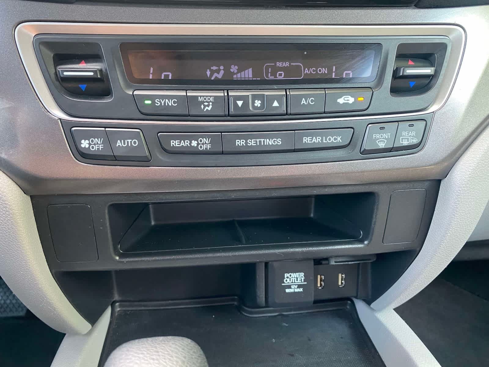 Used 2017 Honda Pilot EX image 18