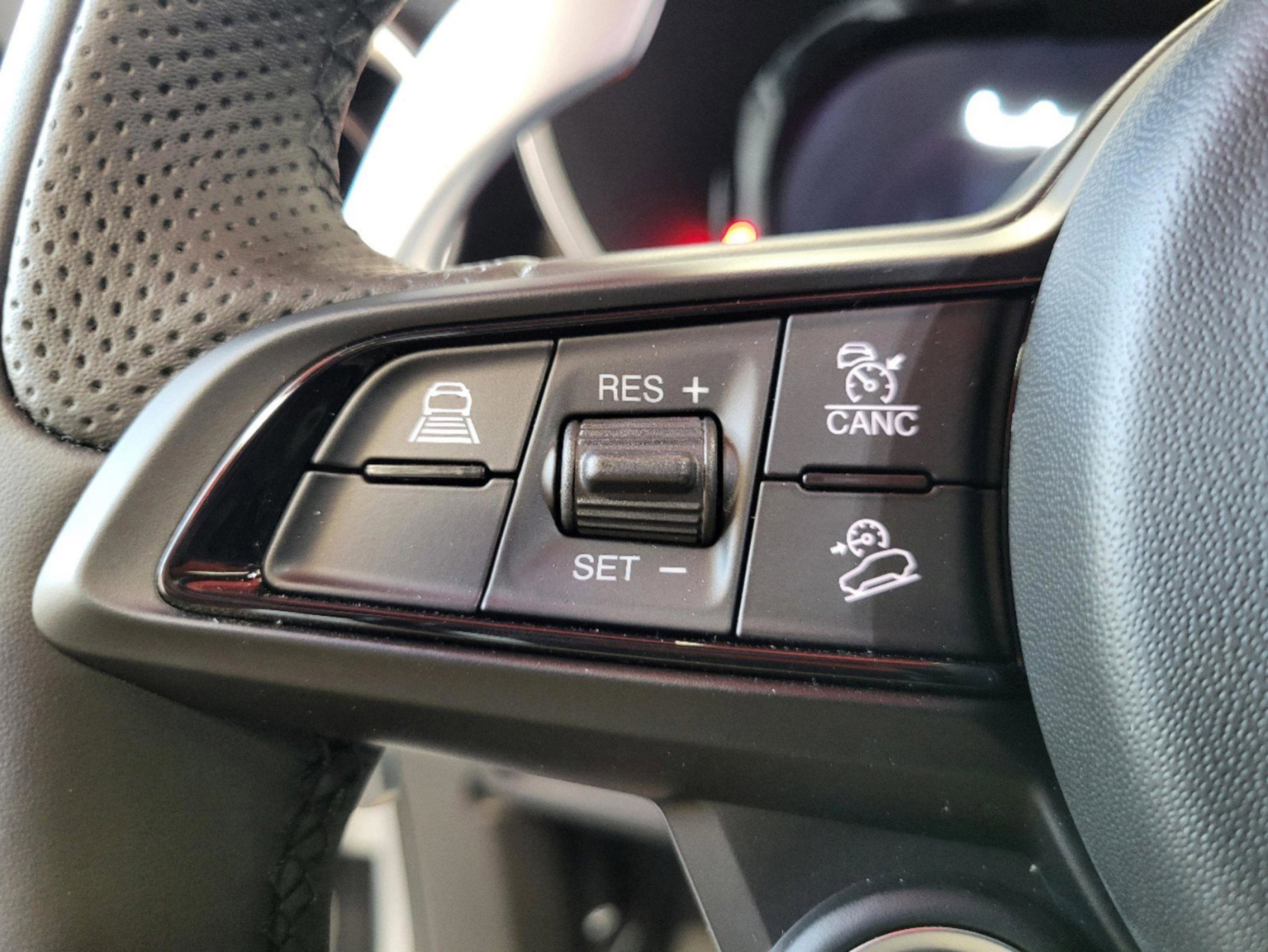 New 2025 Alfa Romeo Stelvio Sprint image 63