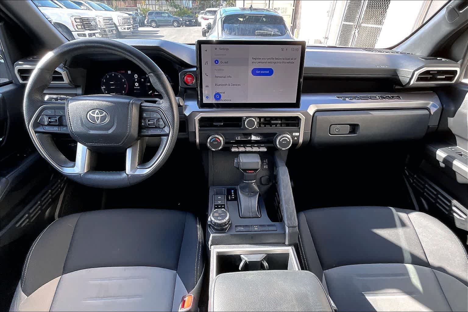 Used 2025 Toyota Tacoma TRD Off-Road AWD/4WD image 10