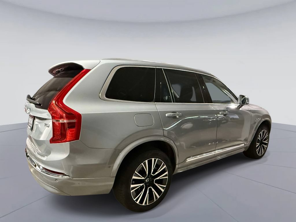 Used 2025 Volvo XC90 T8 Plus w/ Protection Package Premier AWD/4WD image 4