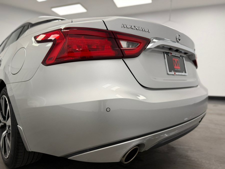 Used 2017 Nissan Maxima 3.5 SL FWD image 21