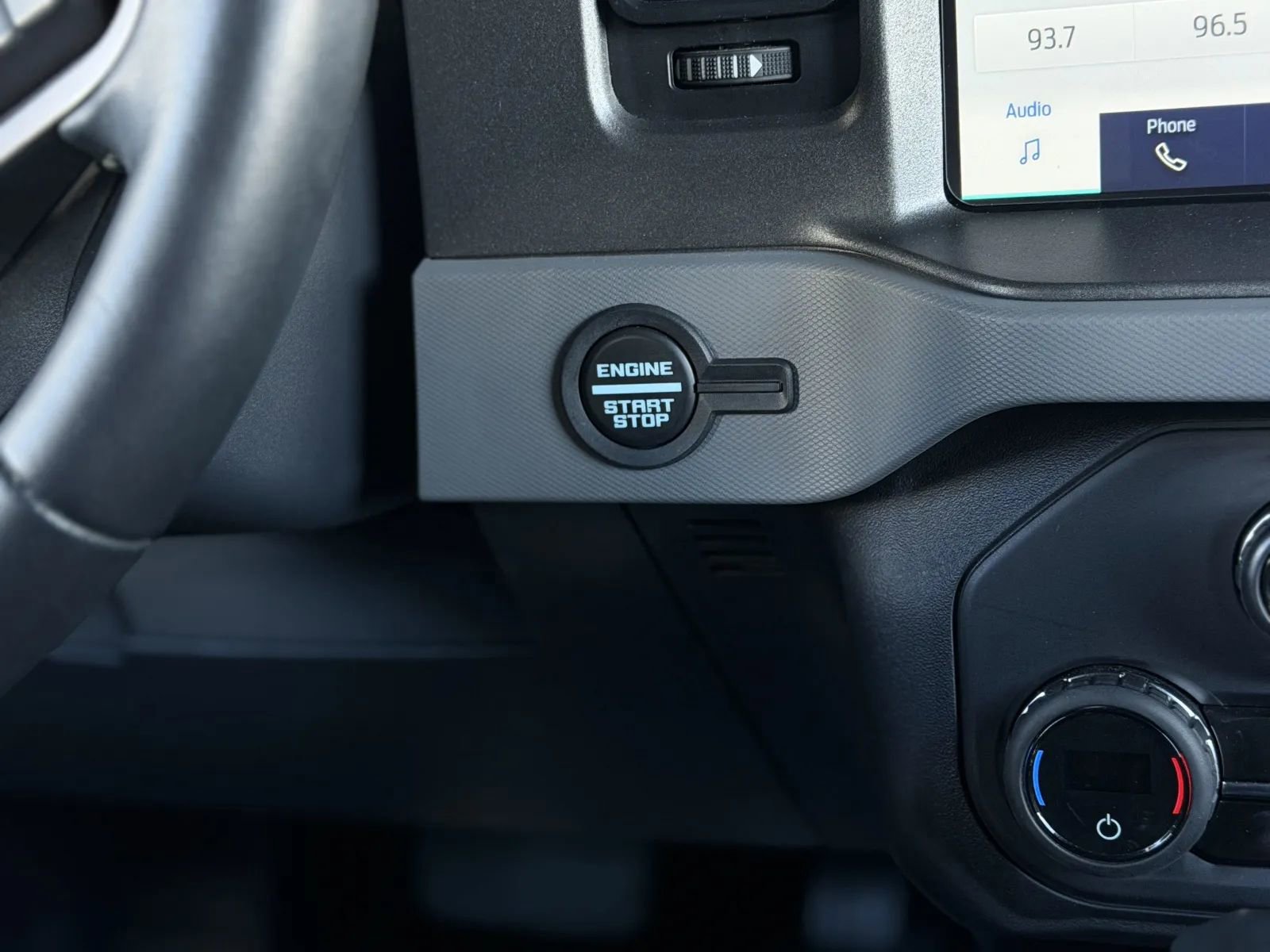 Used 2024 Ford Bronco Big Bend image 29
