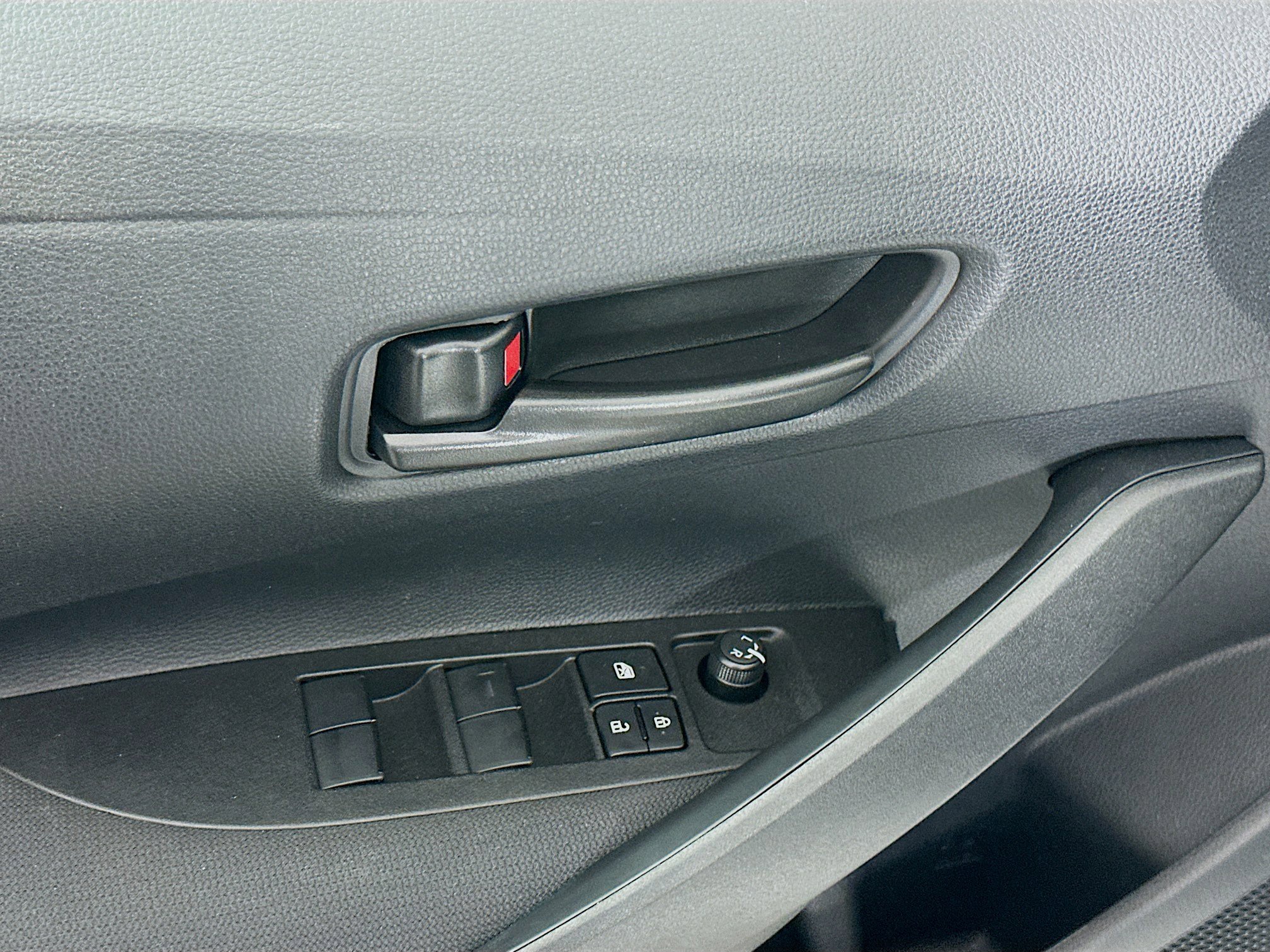 Used 2026 Toyota Corolla LE image 15