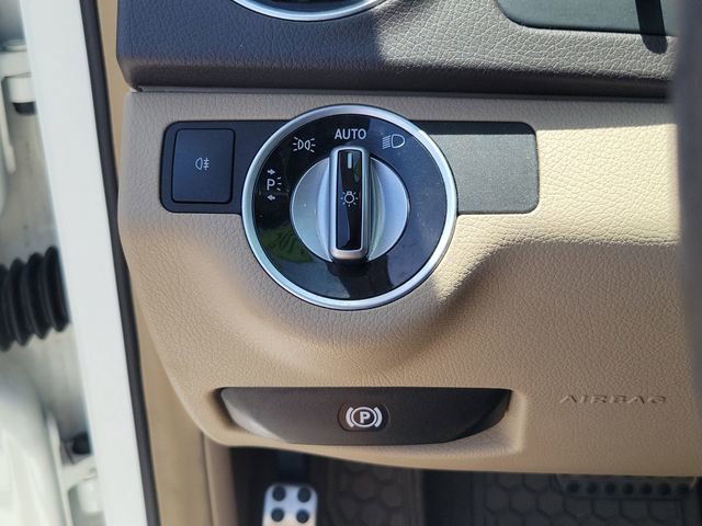 Used 2014 Mercedes-Benz C 250 Coupe image 14