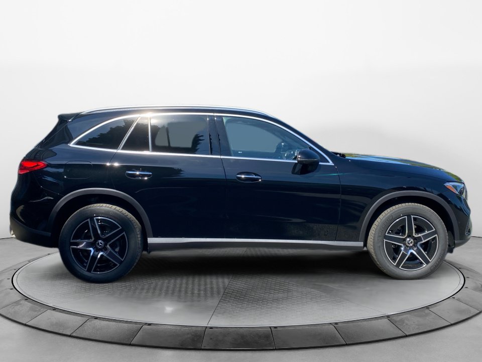 New 2026 Mercedes-Benz GLC 300 4MATIC image 8