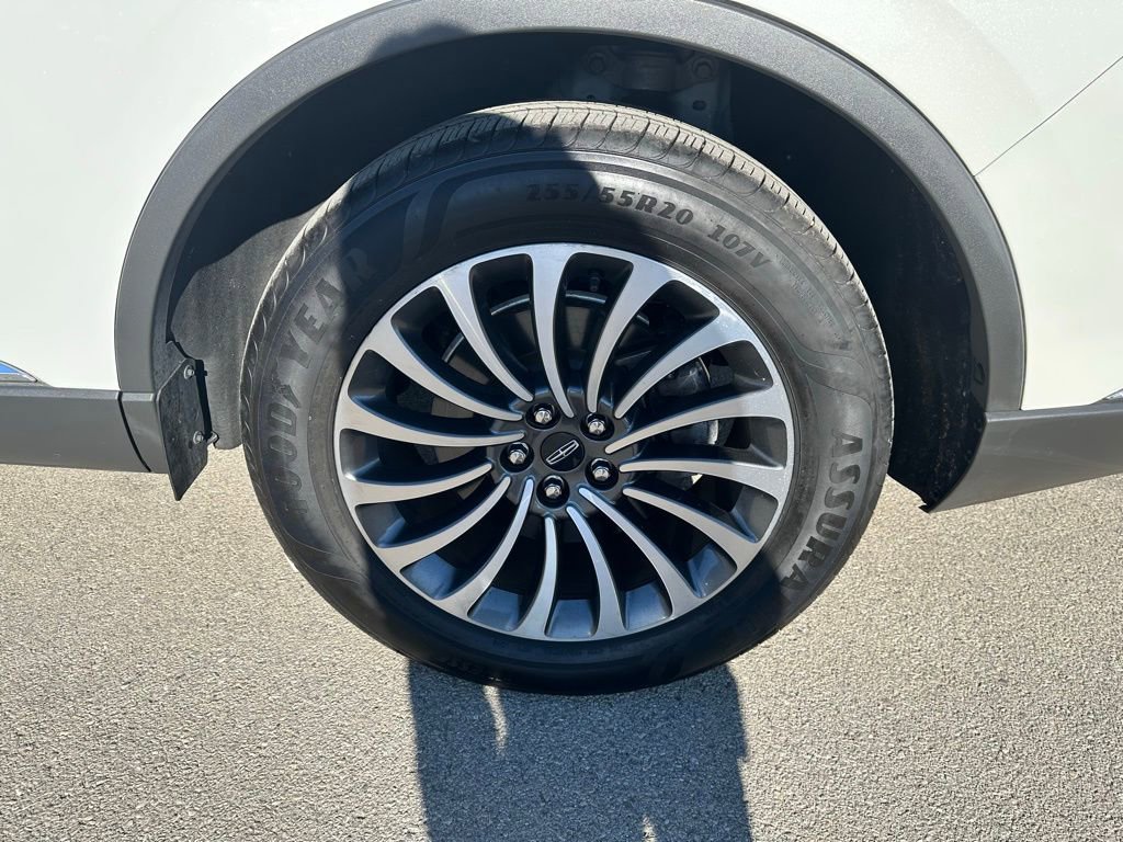 Used 2021 Lincoln Aviator Reserve w/ Elements Package Plus image 8