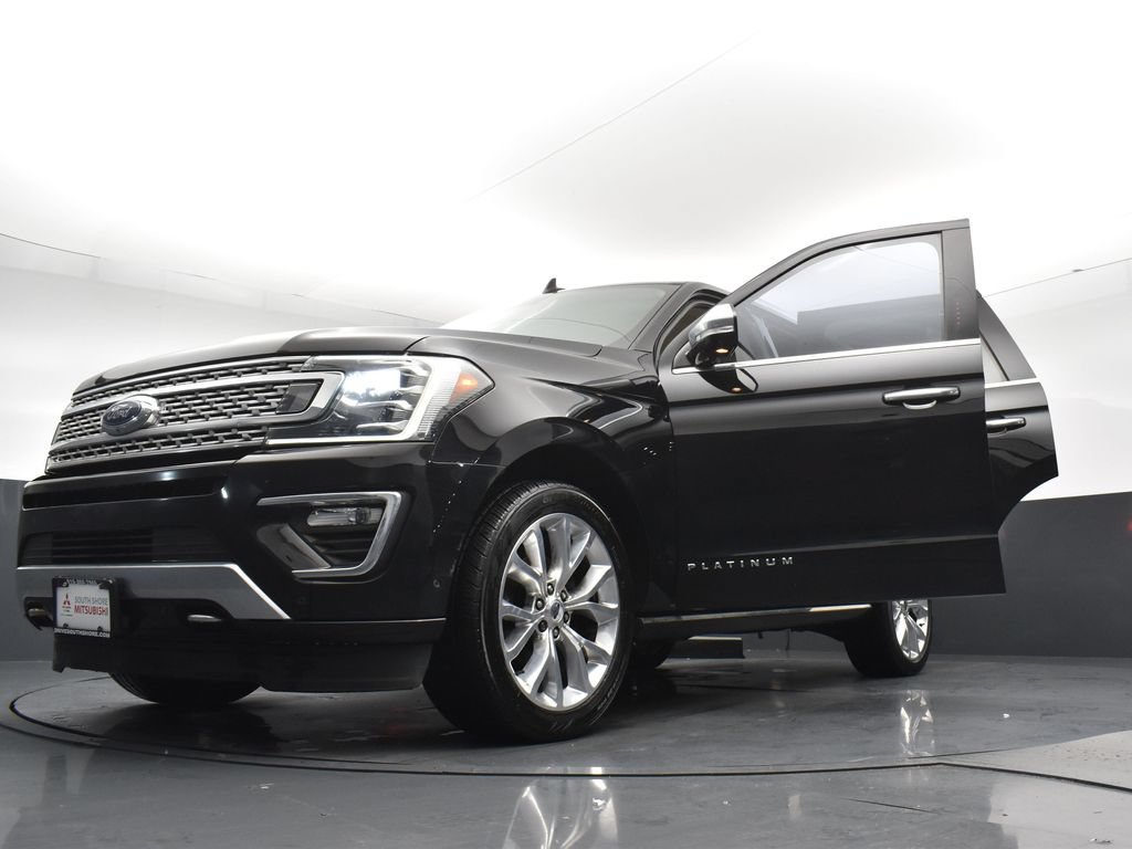 Used 2018 Ford Expedition Platinum AWD/4WD image 34