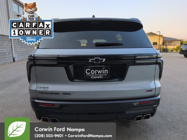 Used 2024 Chevrolet Traverse RS AWD/4WD image 4