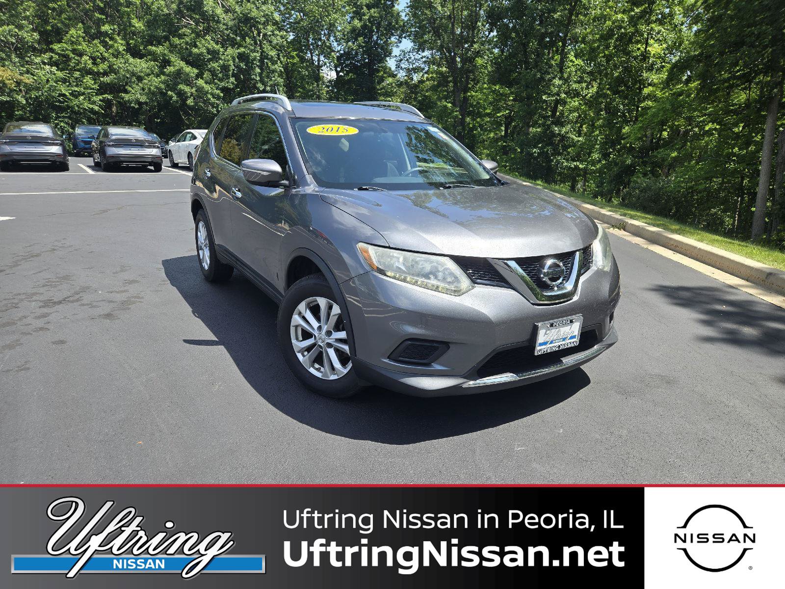 Used 2015 Nissan Rogue SV w/ SV Moonroof Package FWD image 1