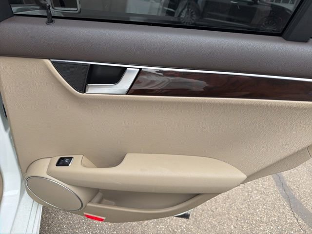 Used 2014 Mercedes-Benz C 300 4MATIC Sedan image 34